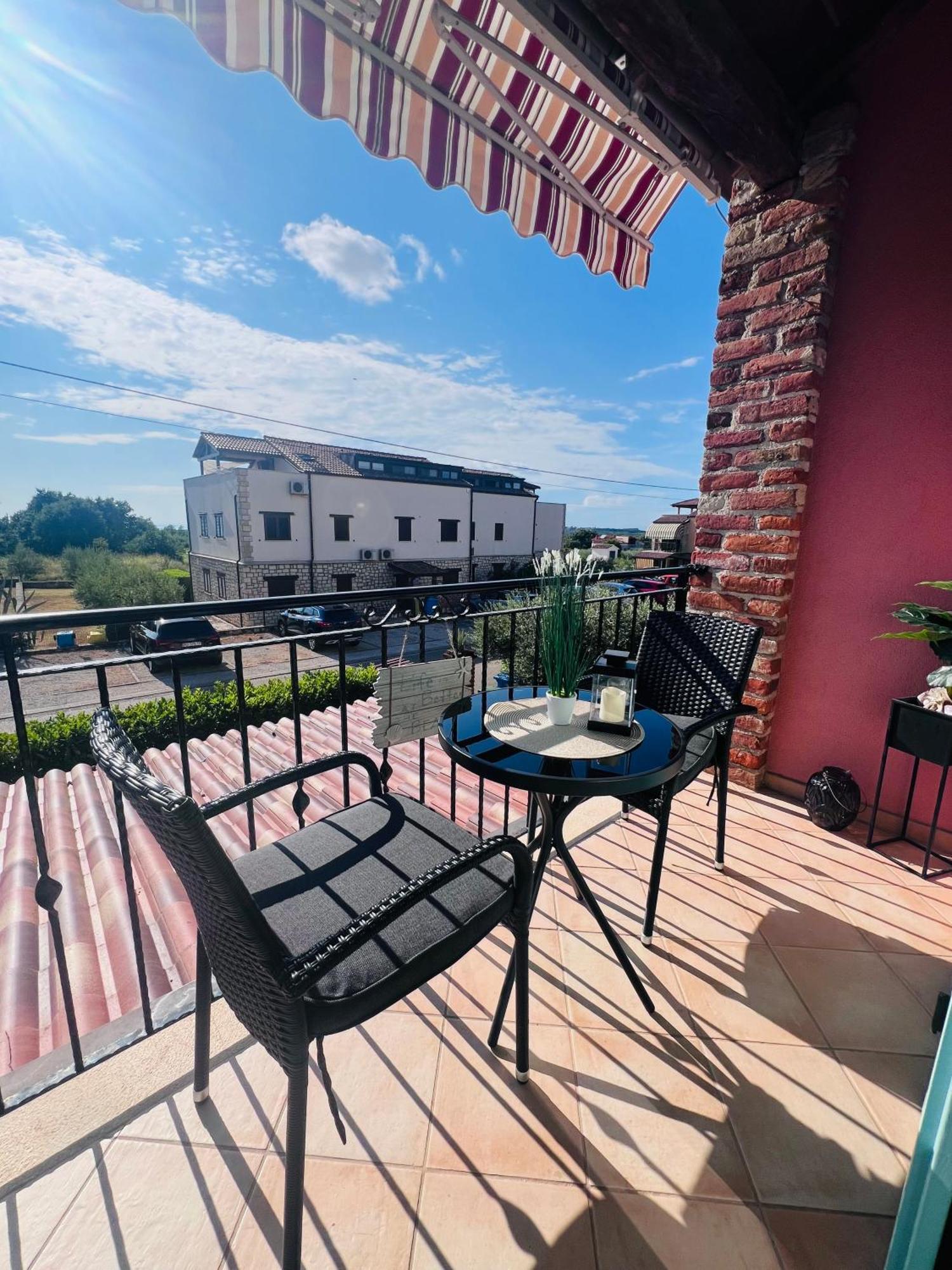 Apartment Aleks Tar-Vabriga Dış mekan fotoğraf